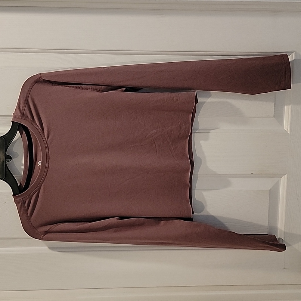 NWOT all in motion longsleeve crew neck top